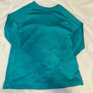 Columbia long sleeve activewear top